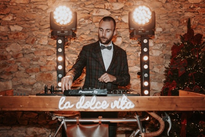 Maison-brochenin-DJ